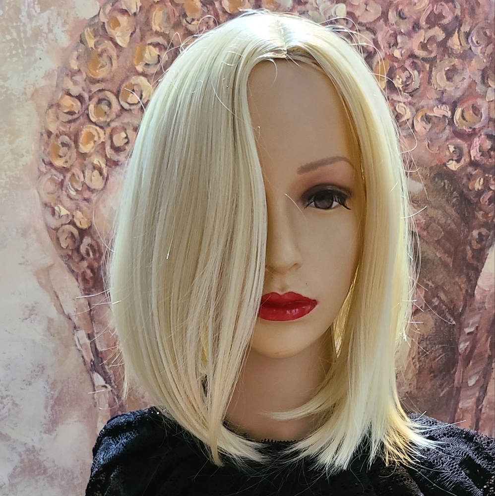 🆕️ Brand New Styled Real Hair Blonde Wig 🌱